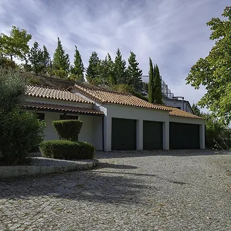 Retiro Do Prior Holiday home Izel